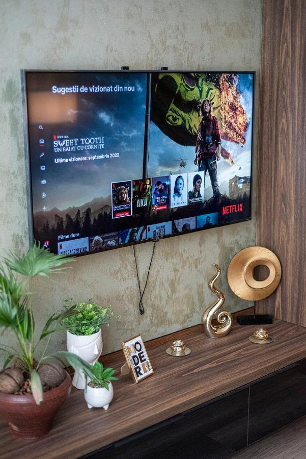 Awesome Apartment Бухарест Экстерьер фото